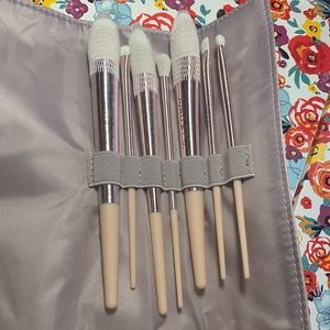 7pc Juno & Co Brush Set in Pink